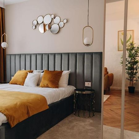 Tulip Apartment Oradea Exteriér fotografie