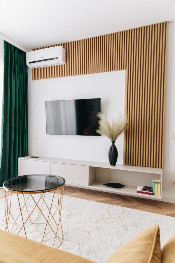 Tulip Apartment Oradea Exteriér fotografie