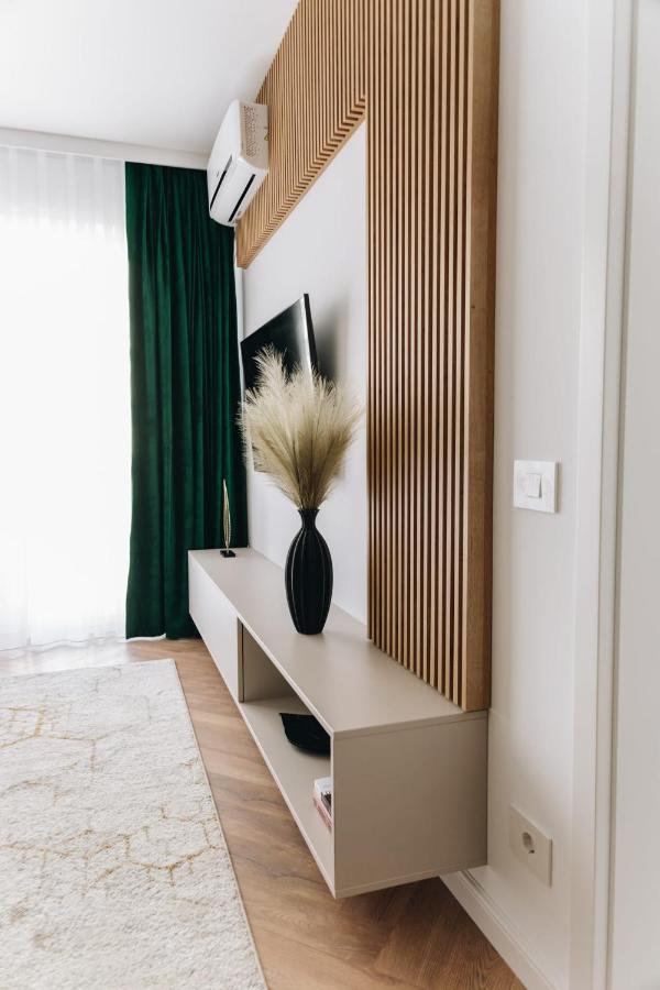 Tulip Apartment Oradea Exteriér fotografie